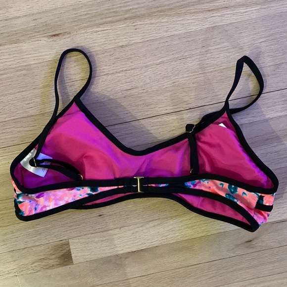 Tie dye swim top - size L - Picture 2 of 2